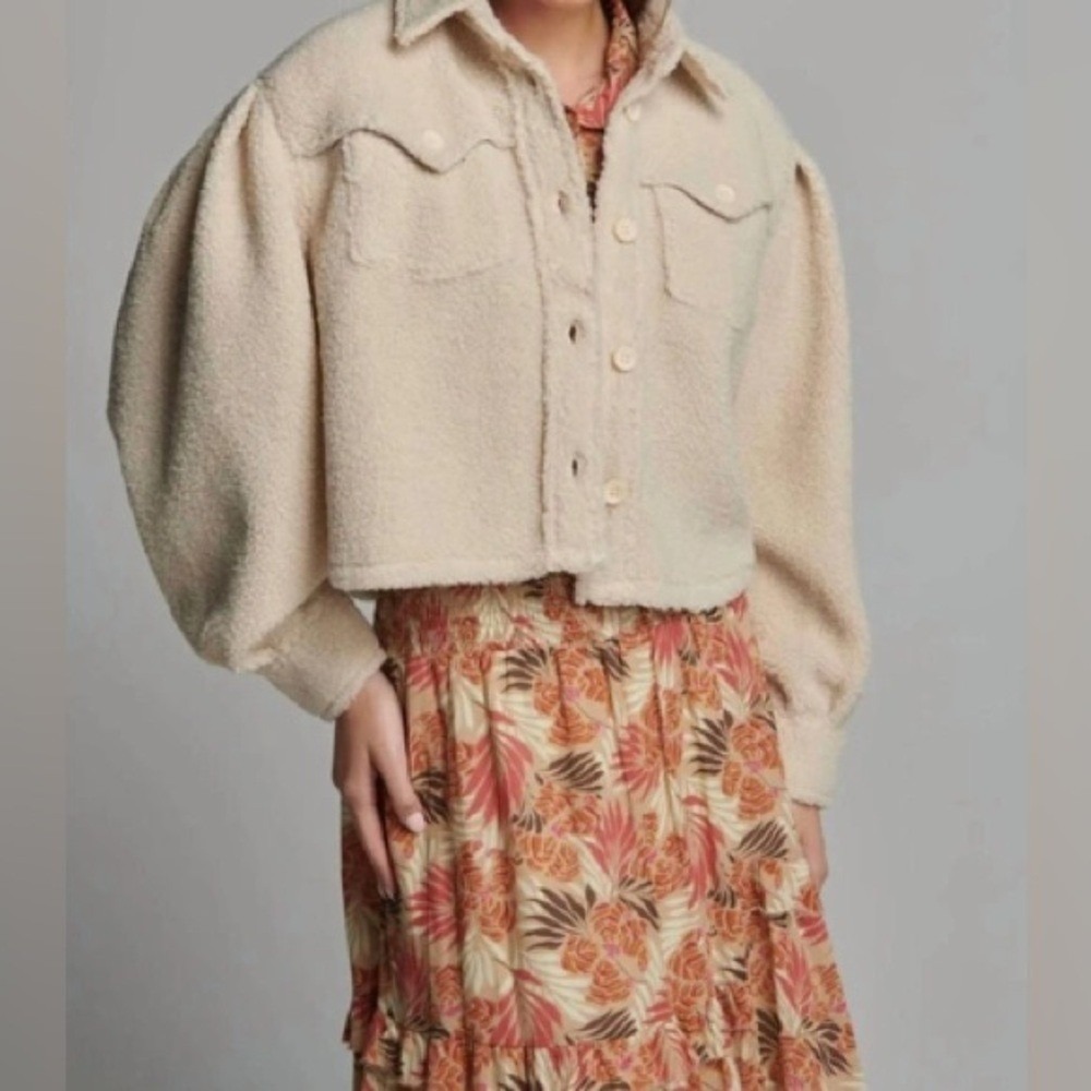 Sundays Thalissa Sherpa Jacket Natural Cream Puff Sleeve Cropped Shacket XS NEW - Picture 3 of 5
